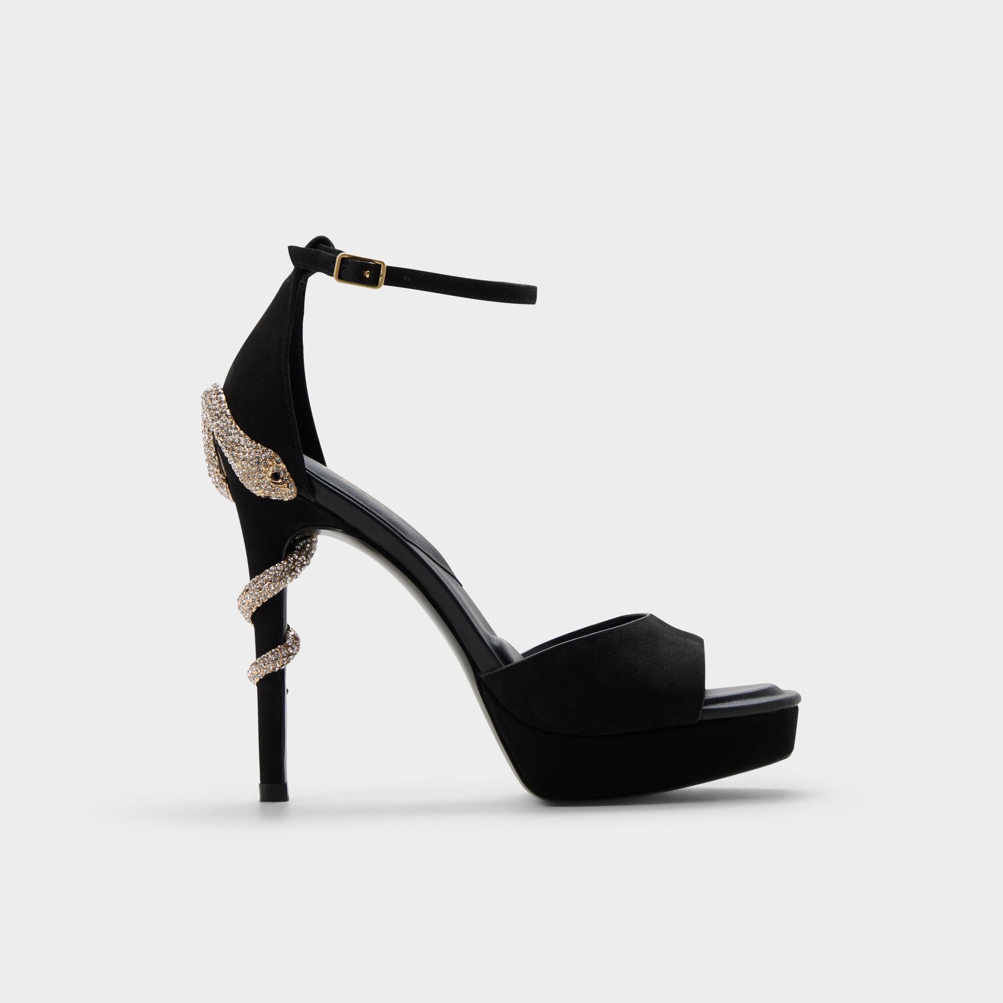 10 Elevated Platform Sandals That Bring Drama to Every Summer Look 10 Elevated Platform Sandals That Bring Drama to Every Summer Look