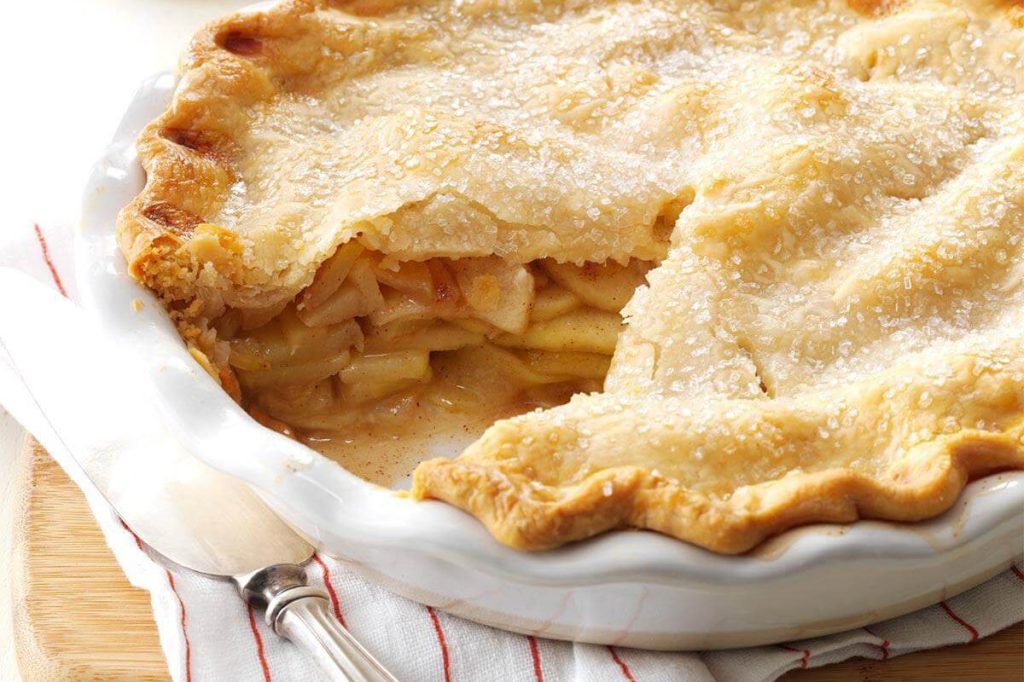 How To Make A Classic Apple Pie With A Buttery Crust