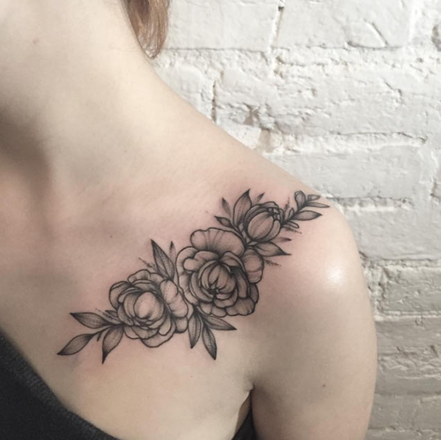 20 Meravigliosi Tatuaggi Floreali In Bianco E Nero! - Tatuaggistyle.it 633_x_635_jpg
