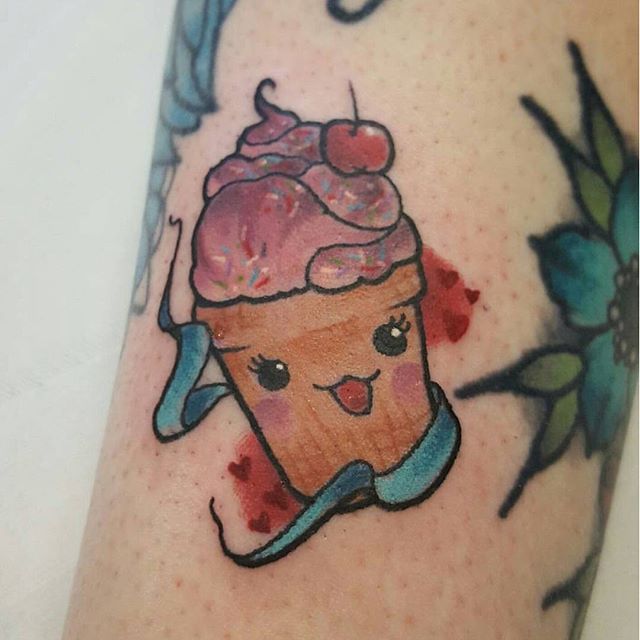 Interview With Holly Marie – Things&Ink 640_x_640_jpg
