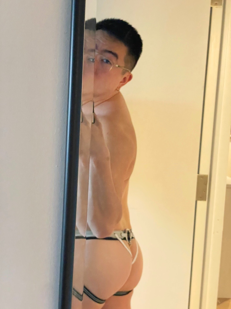 Bowen yang nudes