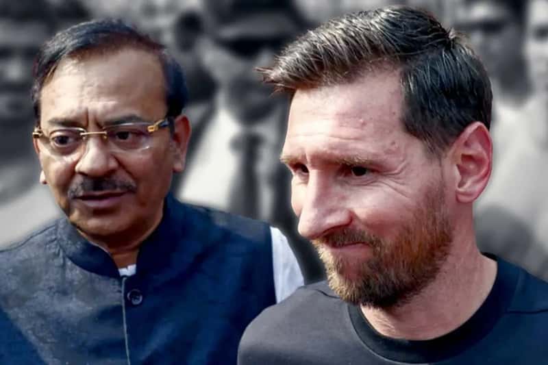 মেসিকাণ্ডে ফের থানার চৌকাঠে অরূপ বিশ্বাস, জুতোর মালা হাতে বাইরে তুমুল বিক্ষোভ!