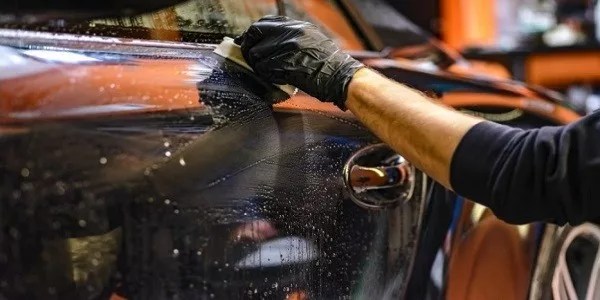 Wash Out Milano: Formazione E Assunzioni Per 100 Washer 300_x_600_jpg