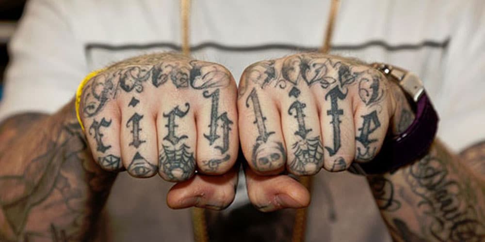 25 Best Finger Tattoos For Men: Cool Design Ideas (2022 Guide) 500_x_1000_jpg