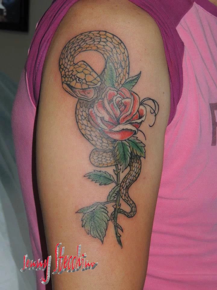 Serpente Con Rosa - Tuttotattoo.com 960_x_720_jpg