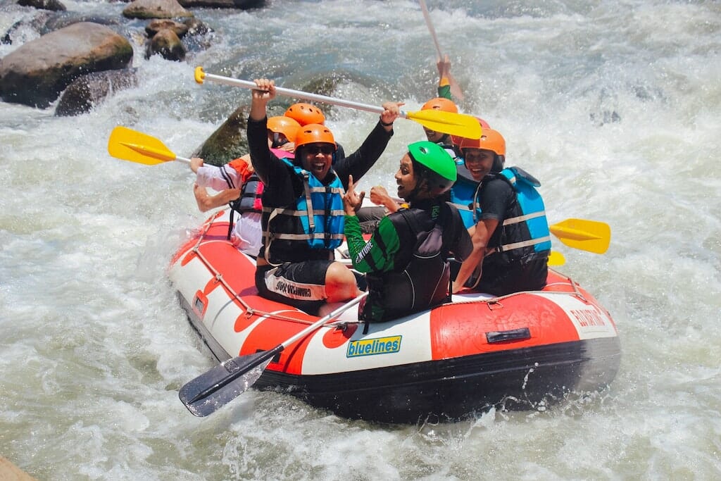Rafting Gorges du Verdon : Les 5 meilleurs spots où faire du raft