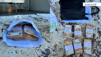 Kishte mbushur zarfet me para, procedohet 43-vjeçari, tentoi t’i nxirrte jashtë Shqipërisë