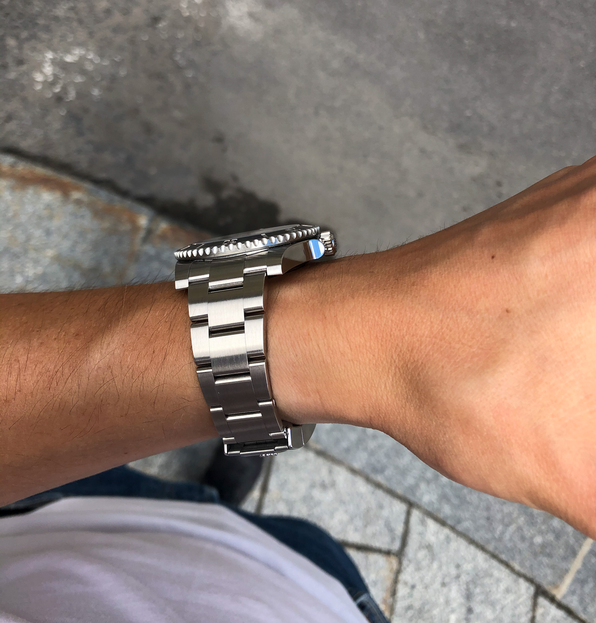 What Is Better Rolex Hollow End Links Vs Solid End Link Bracelets Watchreviewblog
