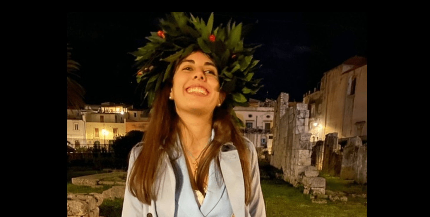 Si Laurea In Giurisprudenza Con 110 E Lode In 3 Anni: Record Per La Siciliana Federica Lorenzetti - Younipa - Università, Lavoro E Città 741_x_1469_png