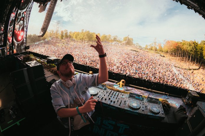 Ray Volpe makes his solo debut on Ophelia with “Meant To Be Lonely” ft Donna Tella