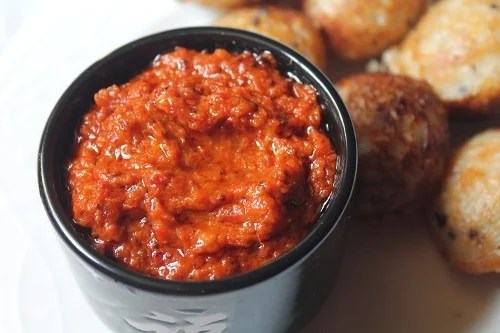 chilli garlic chutney done