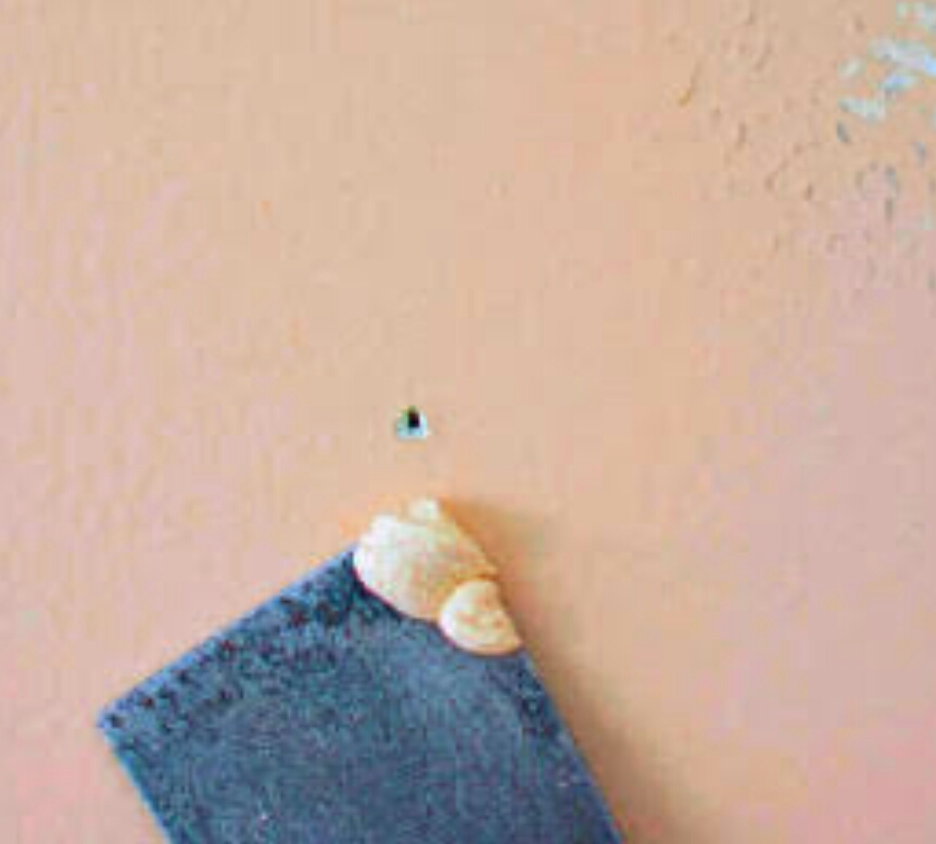 Cara Menutup Bekas Paku pada Dinding | Yuso &amp; TCH