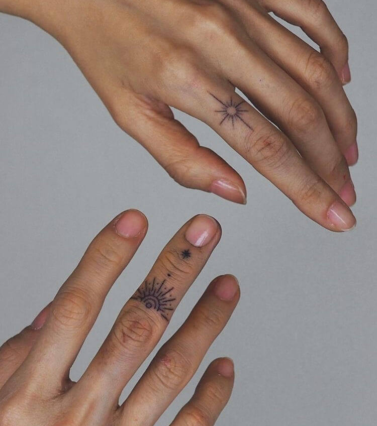 37 Cute Finger Tattoos For Women - Zestvine - 2021 848_x_750_jpg