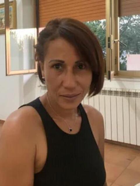 Roma - Candidati In Cerca Di Lavoro - Xtutti.com - Badante Colf Pulizie Cuoca Casa, Auto, Moto, Personali, Offerte Di Lavoro 480_x_640_jpg