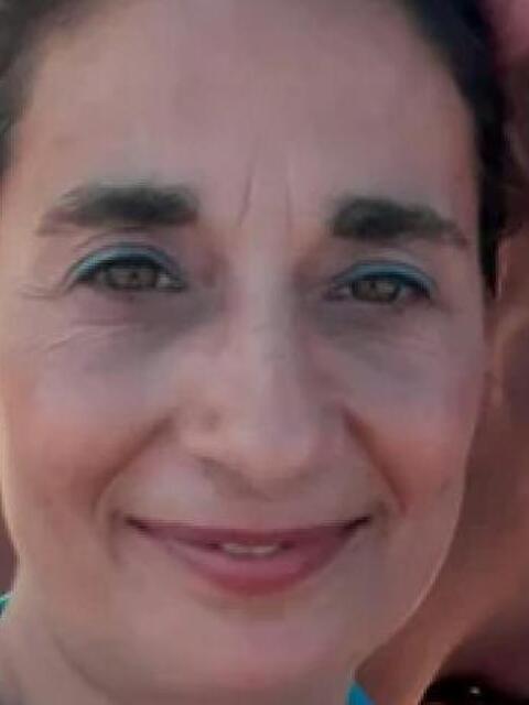 Palermo - Candidati In Cerca Di Lavoro - Xtutti.com - Collaboratrice Domestica - Palermo Casa, Auto, Moto, Personali, Offerte Di Lavoro 480_x_640_jpg