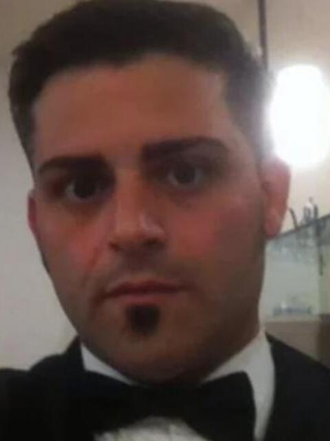 Milano - Candidati In Cerca Di Lavoro - Xtutti.com - Cameriere Di Sala Esperto - Milano Casa, Auto, Moto, Personale, Oferta Lavoro 480_x_640_jpg