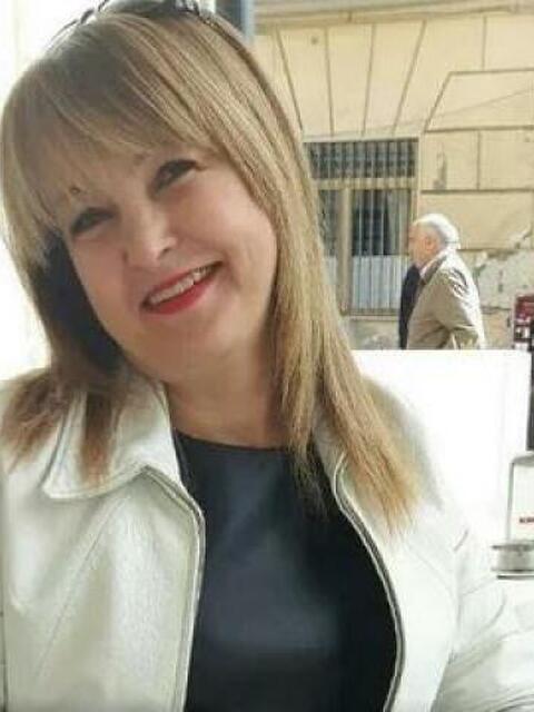 Caserta - Candidati In Cerca Di Lavoro - Xtutti.com - Domestica - Dama Di Compagnia O Altro - Caserta Casa, Auto, Moto, Personali, Offerte Di Lavoro 480_x_640_jpg